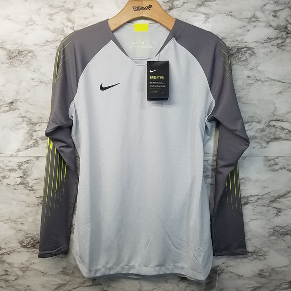 nike women's goalkeeper jersey